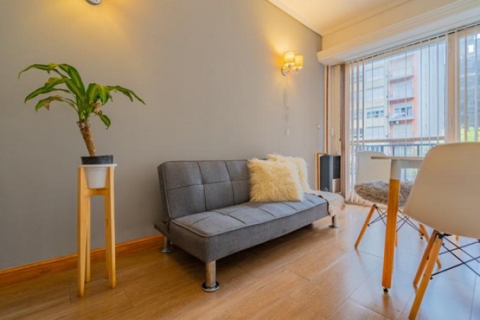 Departamento 2 Ambientes COLON Y CORRIENTES