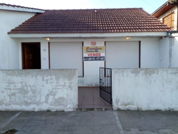 Casa - Chalet 3 Ambientes BRAWN Y 180