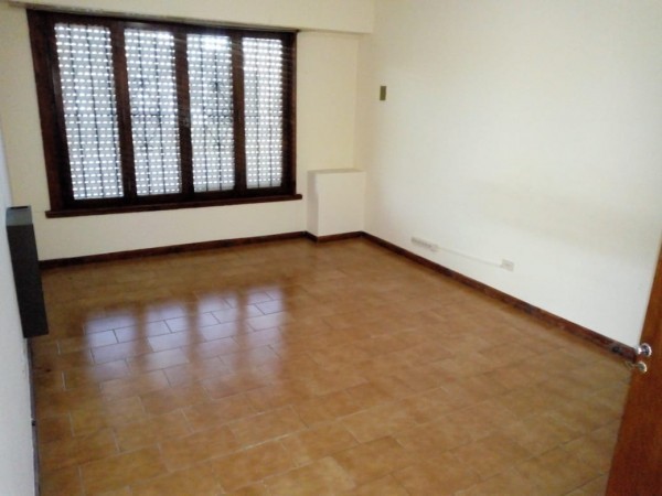 Casa - Chalet 3 Ambientes BRAWN Y 180