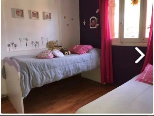 Casa - Chalet 4 Ambientes ARAGON Y 180