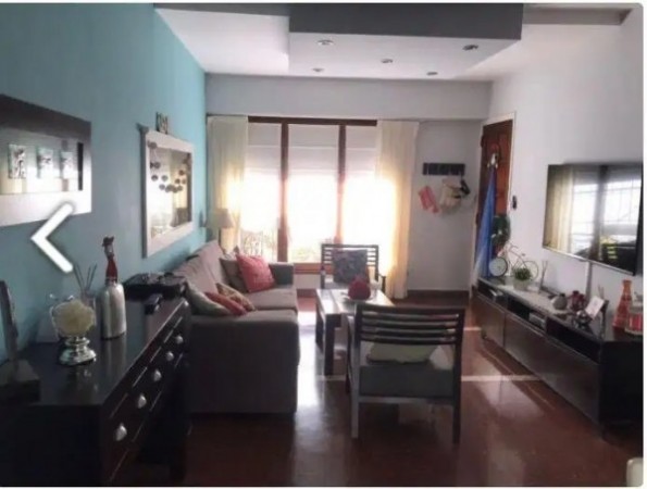 Casa - Chalet 4 Ambientes ARAGON Y 180