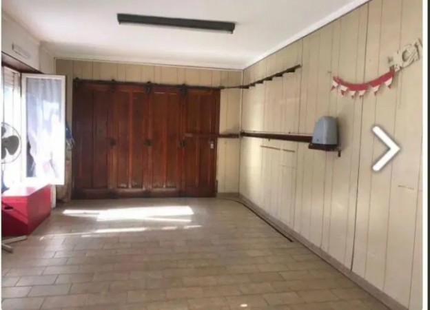 Casa - Chalet 4 Ambientes ARAGON Y 180