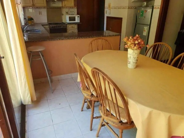 Casa - Chalet 4 Ambientes J.B.JUSTO Y JARA