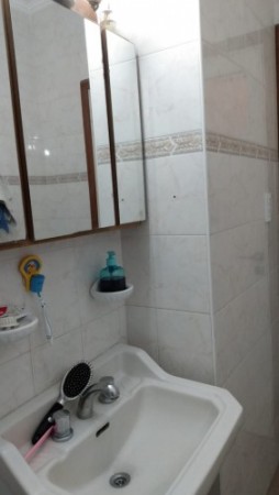 DEPARTAMENTO MORENO Y ENTRE RIOS 2 AMB.