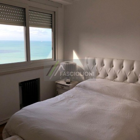 PLAYA VARESE. BOULEVARD MARITIMO Y COLON
