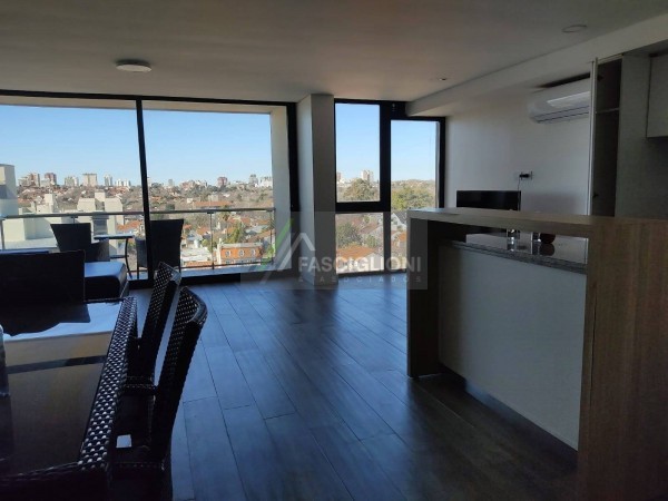 Importante Duplex - Terraza - quincho y Yacuzzi propio - Los Troncos . Piso en Venta.