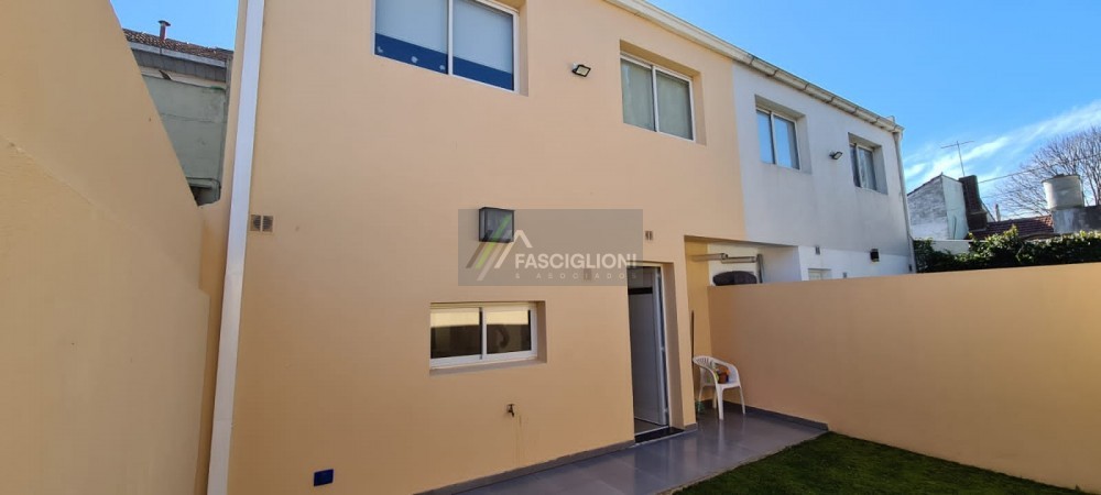 DUPLEX 5 AMB. PATAGONES AL 400