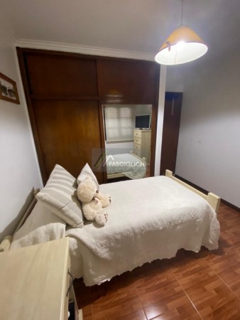 Galpon + vivienda. Gaboto al 6100