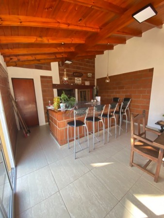 Galpon + vivienda. Gaboto al 6100