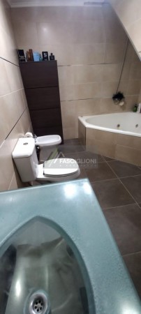 Casa Minimalista. Gonzalez Chaves al 2500
