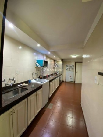 Chalet de estilo ingles. Zona Guemes residencial.