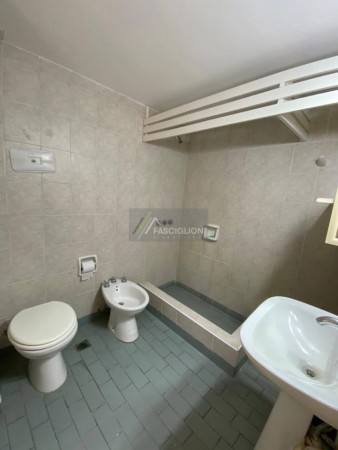 Chalet de estilo ingles. Zona Guemes residencial.