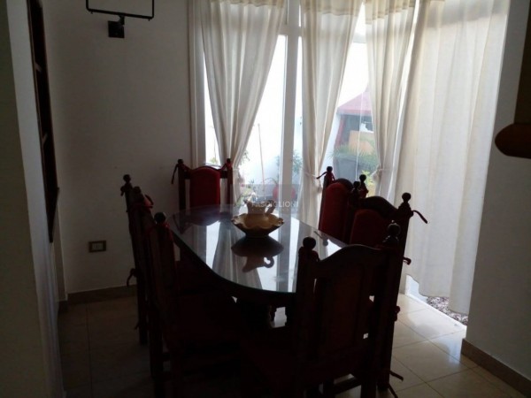 Casa Zona Guemes. Reciclada a nuevo. Lote en Ph de 210 M2.