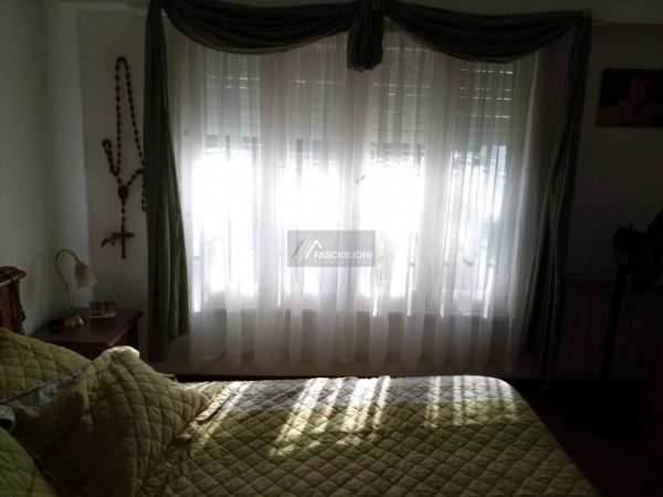 Casa Zona Guemes. Reciclada a nuevo. Lote en Ph de 210 M2.