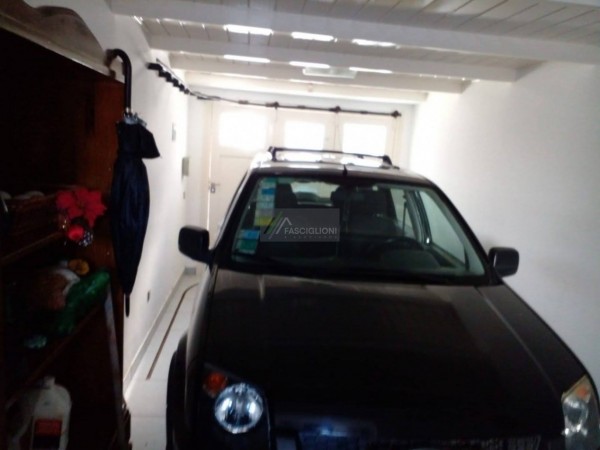 Casa Zona Guemes. Reciclada a nuevo. Lote en Ph de 210 M2.