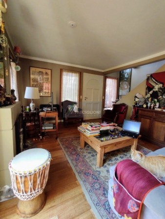 Excelente Duplex en BARRIO SAN CARLOS