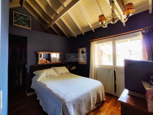 Excelente Duplex en BARRIO SAN CARLOS