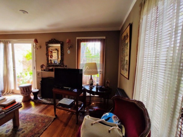 Excelente Duplex en BARRIO SAN CARLOS