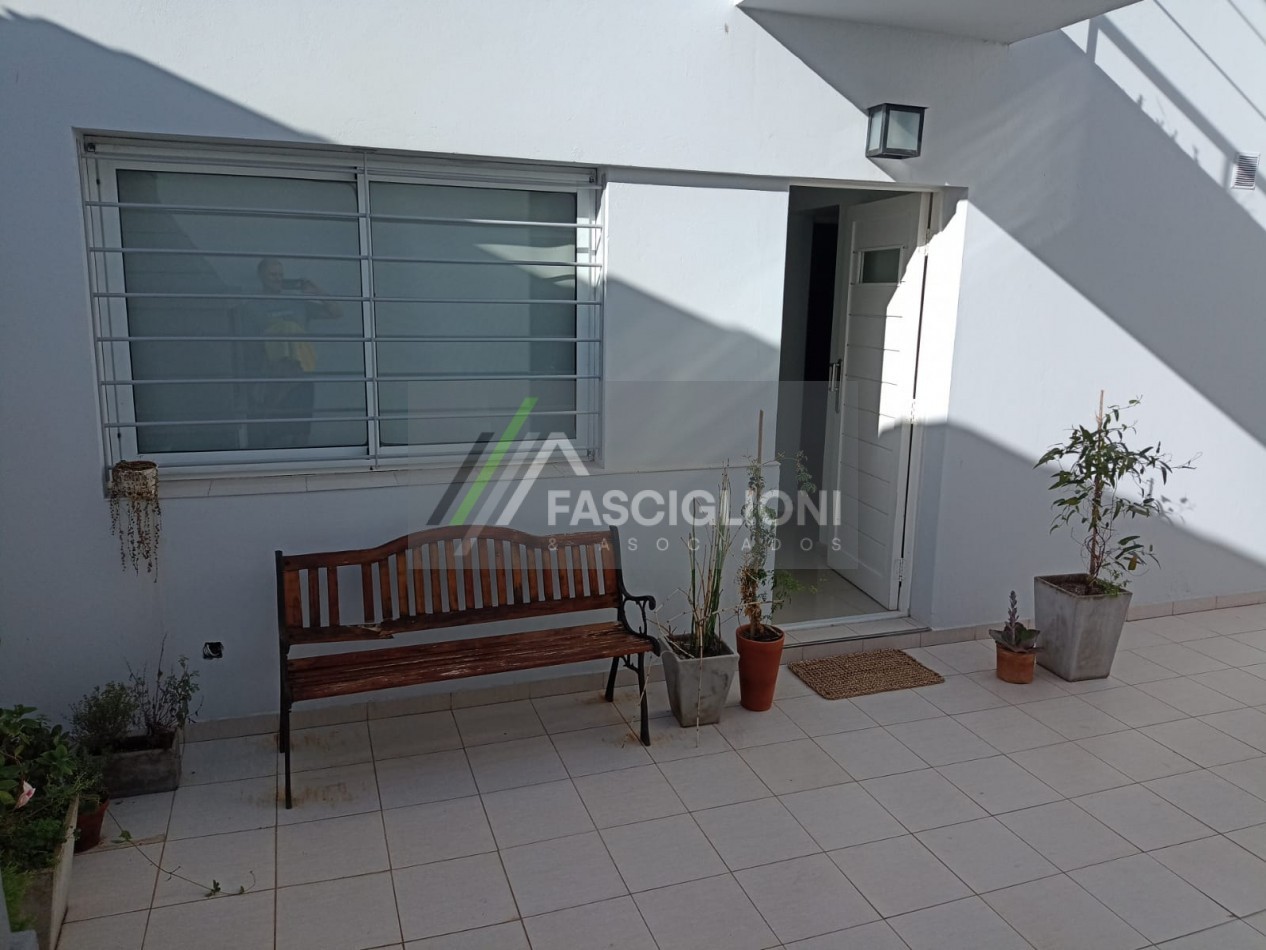 Vendo impecable Ph 2 amb. La perla