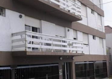 Departamento 2 Ambientes MARTINEZ DE HOZ