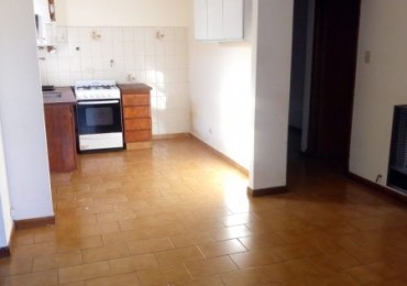 Casa - Chalet 3 Ambientes BRAWN Y 180