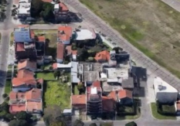 Lote GENOVA Y PEREZ BULNES