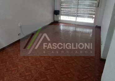 DEPARTAMENTO 2 AMB. LURO Y 180